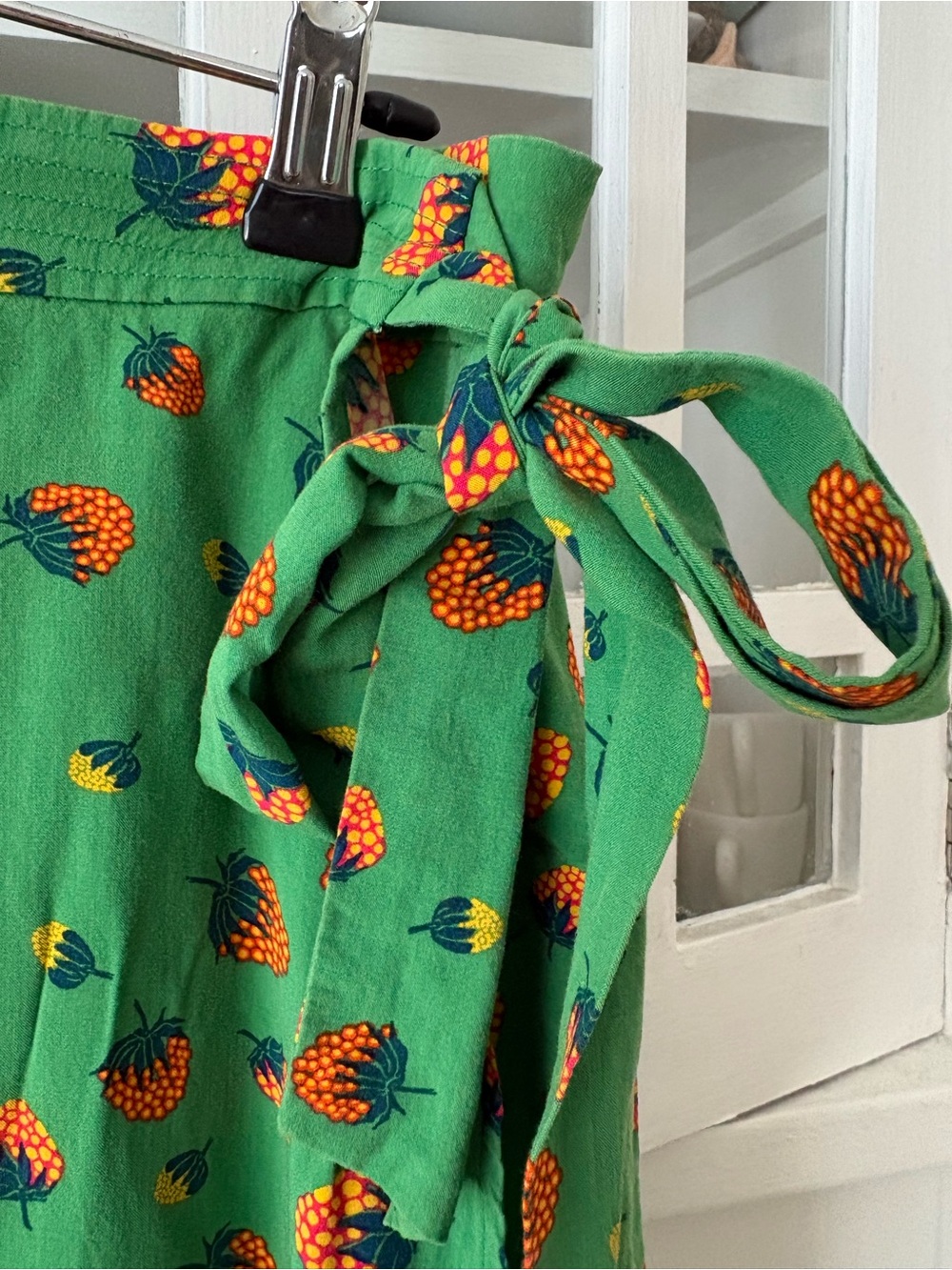 RARE Anthropologie Conversations Green Floral Midi Skirt style 35 of 52 - Picture 3 of 10